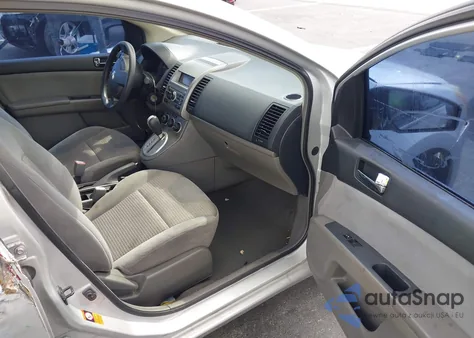 2008 Nissan Sentra 2.0S z USA, uszkodzony, nr VIN 3N1AB61E18L606890